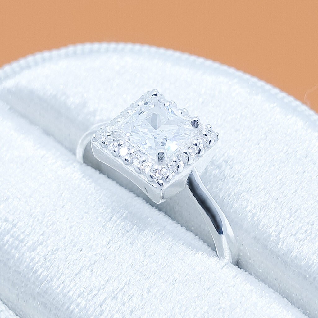 Anillo Hailey Plata .925