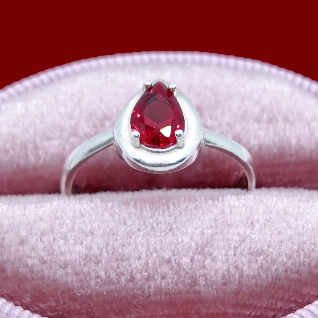 Anillo Kirmizi Plata .925