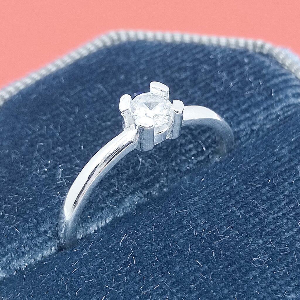 Anillo Fort de Plata .925