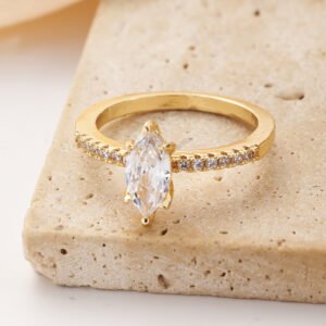 Anillo Marquis Dore