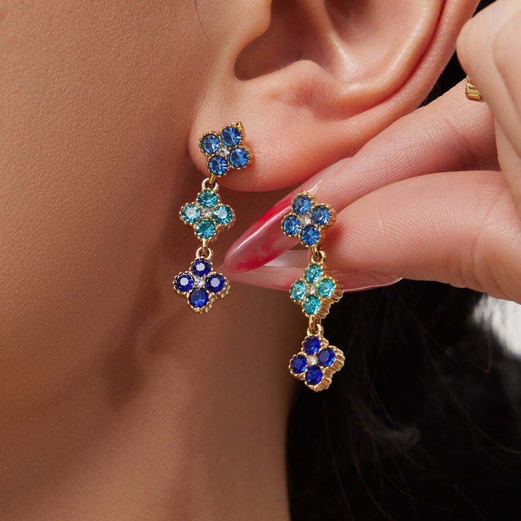 Aretes Blue Clovers de Acero Inoxidable