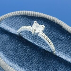 Anillo Beatris de Plata .925